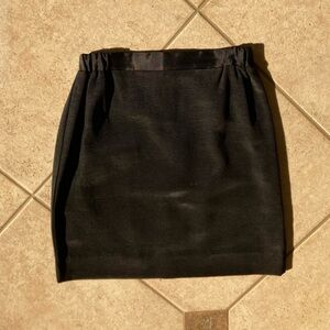 Elegant Black Women's Skirt